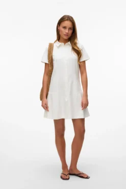 Vestido corto tableado