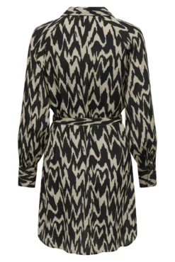 Vestido curto