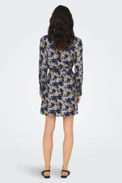 Vestido curto