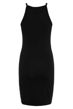 Vestido curto ajustado