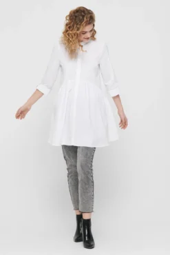 Vestido curto camiseiro