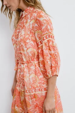 Vestido curto camiseiro
