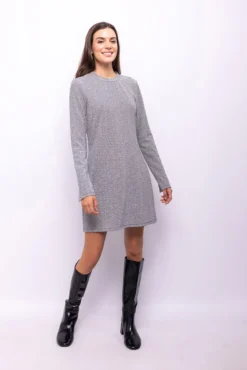 Vestido curto com glitter