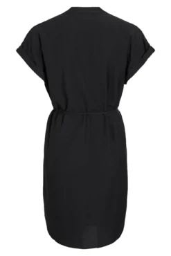 Vestido curto com gola mao e viscose