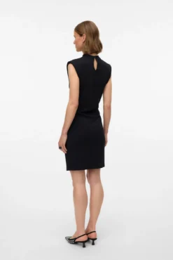 Vestido curto com gola Perkins