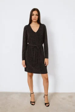 Vestido curto com lurex