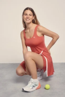 Vestido curto coral com alças
