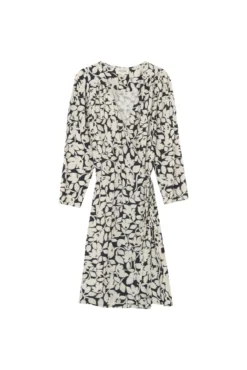 Vestido curto corte reto