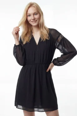 Vestido curto de chiffon