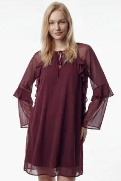 Vestido curto de chiffon com babados
