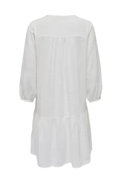 Vestido curto decote redondo