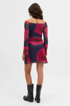 Vestido curto de malha