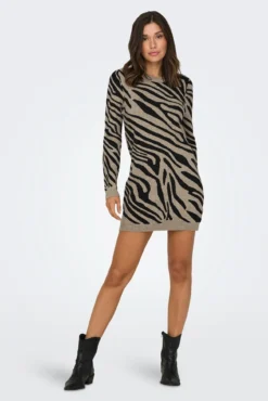 Vestido curto de malha com estampado animal