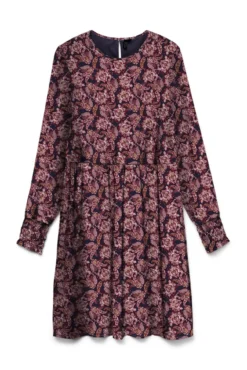 Vestido curto de manga comprida