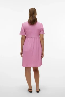 Vestido curto de manga curta maternity e lactância