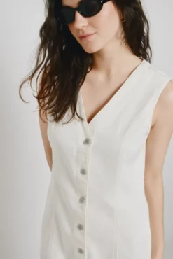 Vestido curto em denim