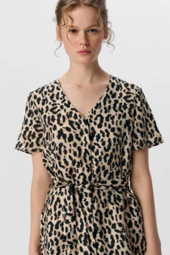 Vestido curto estampado