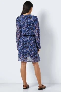 vestido curto estampado