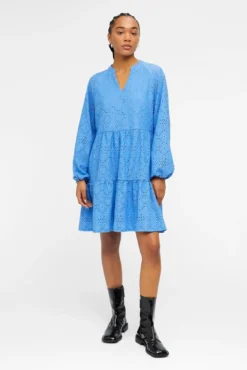 Vestido curto mangas balão