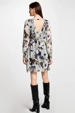 Vestido curto reto estampado