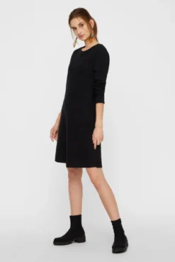 Vestido de malha de gola redonda