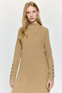 Vestido de malha evasê