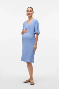 Vestido de maternity e amamentação de manga curta