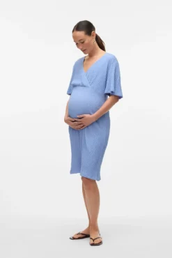 Vestido de maternity e amamentação de manga curta