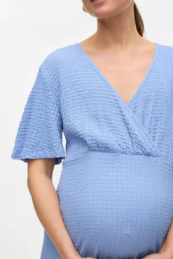 Vestido de maternity e amamentação de manga curta