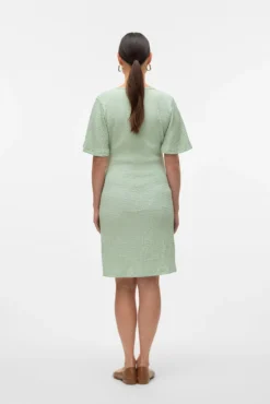 Vestido de maternity e amamentação de manga curta
