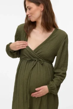 Vestido de maternity e amamentação de manga curta
