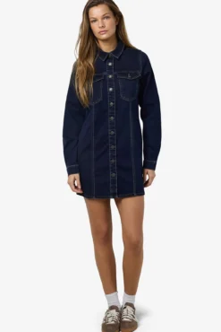 Vestido denim curto