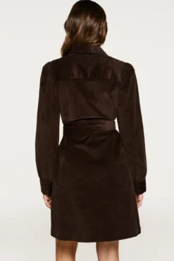 Vestido de veludo cotelê de algodão orgânico