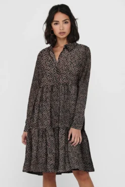 Vestido estampado camiseiro