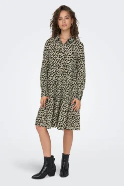 Vestido estampado camiseiro