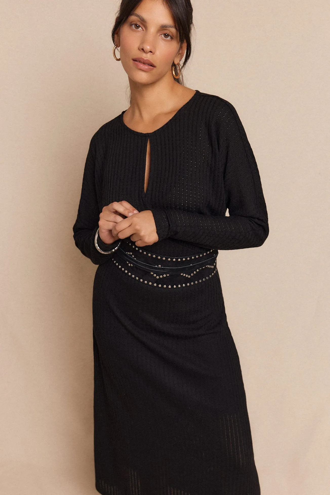 Vestido estruturado com manga morcego