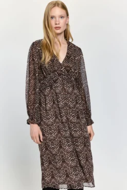 Vestido esvoaçante de chiffon