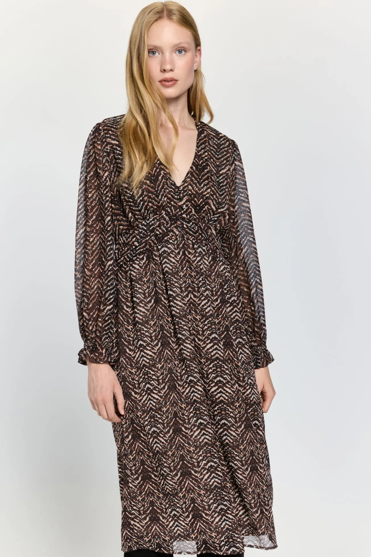 Vestido esvoaçante de chiffon