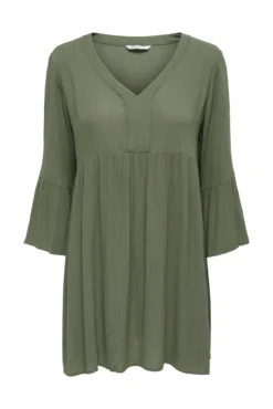 Vestido fluido manga média