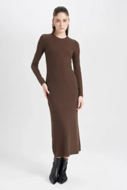 Vestido maxi ajustado