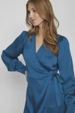 Vestido midi acetinado