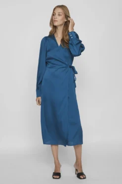 Vestido midi acetinado