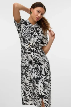 Vestido midi camiseiro