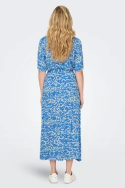 Vestido midi camiseiro