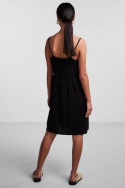 Vestido midi de alças com linho