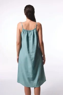 Vestido midi de linho verde