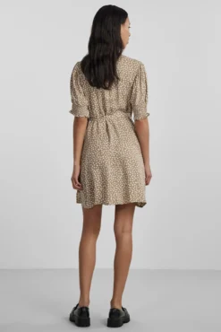 Vestido midi de manga curta 2/4