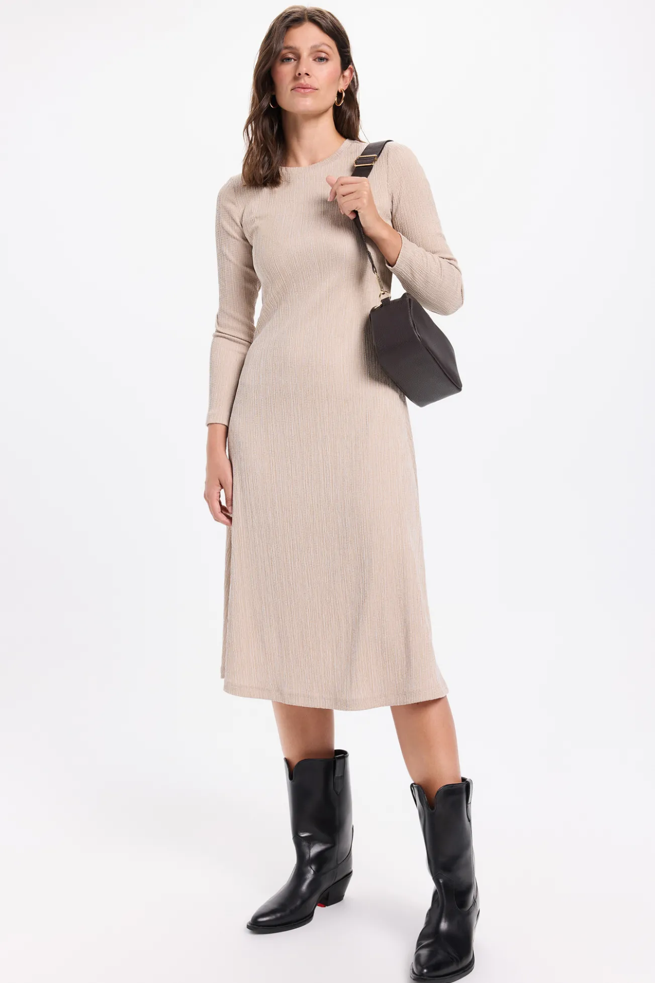 Vestido midi de tecido elástico