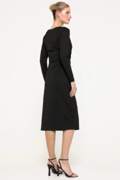 Vestido midi elástico