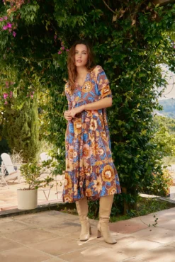 Vestido midi Eve com estampado de terra